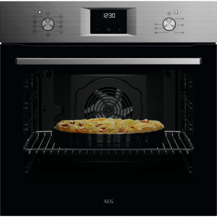 AEG 5000 SurroundCook with SteamBake ugradna rerna