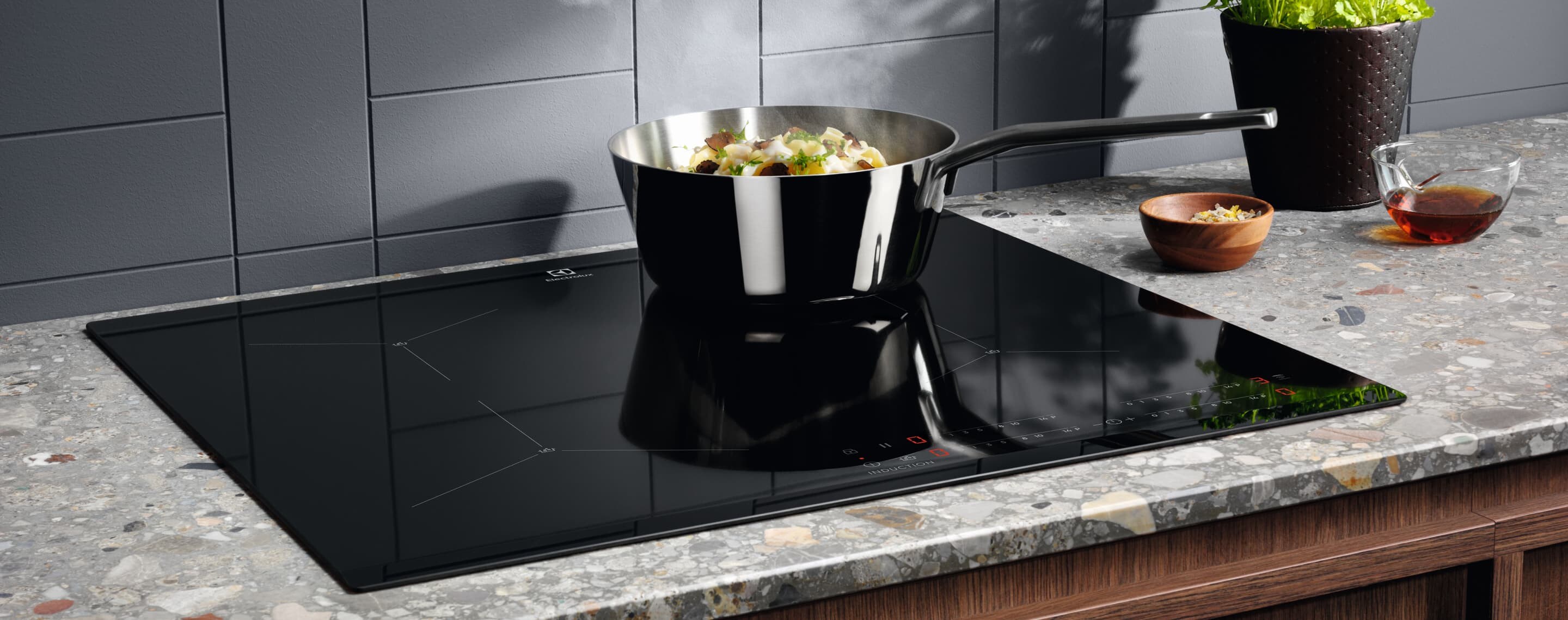 SenseBoil Induction Hob